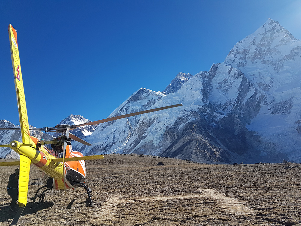 Heli Tour -Everest1